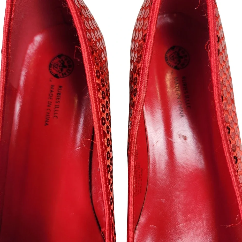 Rubies II Red Sequin Shoes Bow Block Heel Dorothy Wizard of Oz Womens 8 Costume
